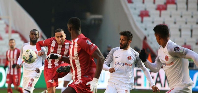 Sivasspor 2-2 Ümraniyespor (MAÇ SONUCU-ÖZET)