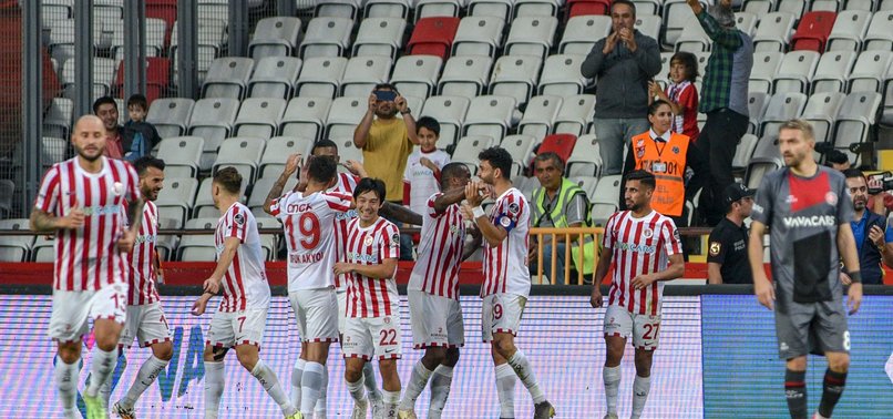 Antalyaspor 4-2 Fatih Karagümrük maç sonucu (MAÇ ÖZETİ)