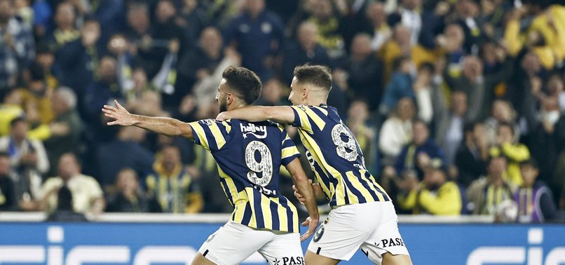 Fenerbahçe 1-0 Başakşehir (MAÇ SONUCU - ÖZET) F.Bahçe evinde kazandı!