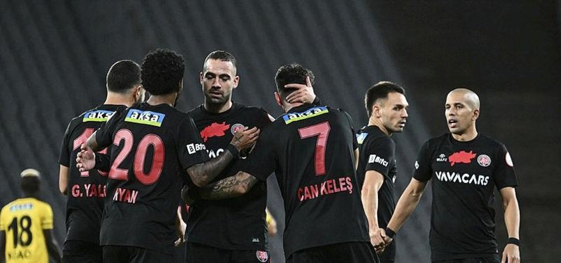 Vavacars Fatih Karagümrük 3- 0 İstanbulspor (MAÇ SONUCU - ÖZET)