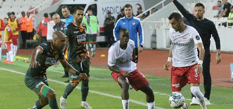 Sivasspor 1-1 Alanyaspor (MAÇ SONUCU-ÖZET) Alanya Sivas'ta puanı kaptı!